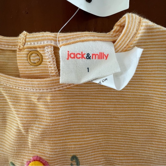 BNWT embroidered one piece - Picture 3 of 3